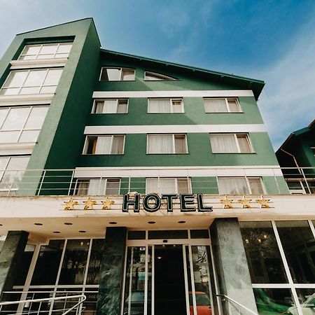 Hotel Atlantis Τουλσέα Εξωτερικό φωτογραφία