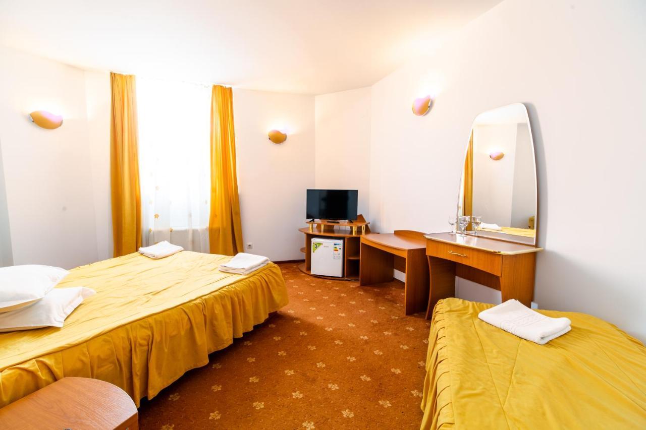 Hotel Atlantis Τουλσέα Εξωτερικό φωτογραφία