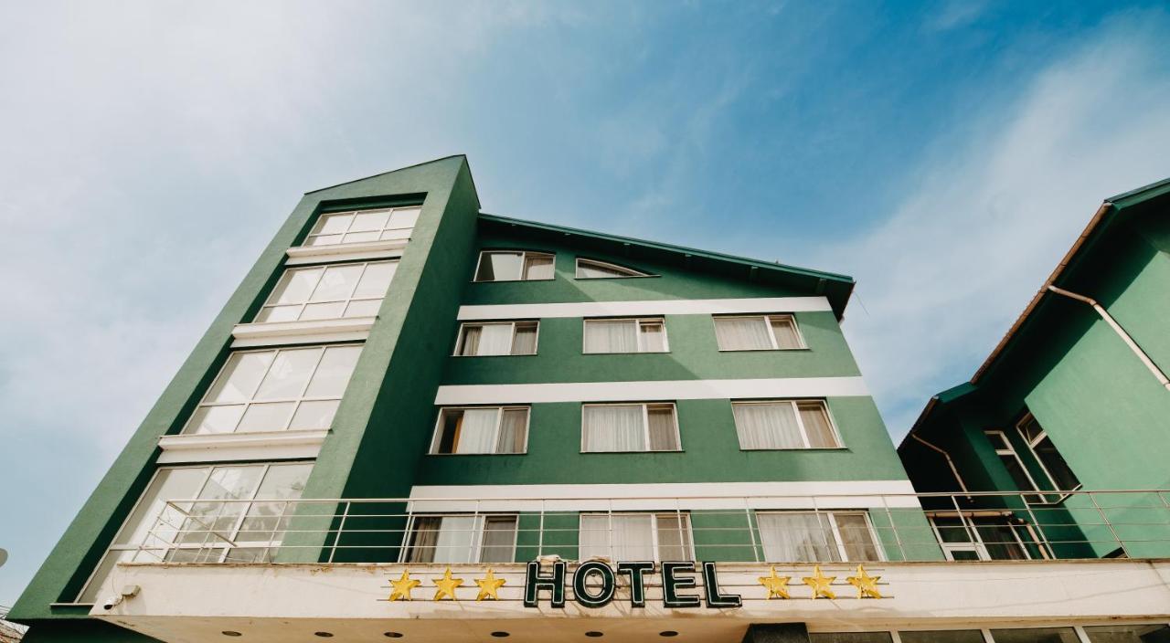 Hotel Atlantis Τουλσέα Εξωτερικό φωτογραφία